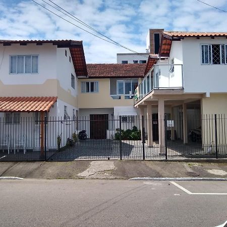 Casa Balneario Camboriu Villa Екстериор снимка
